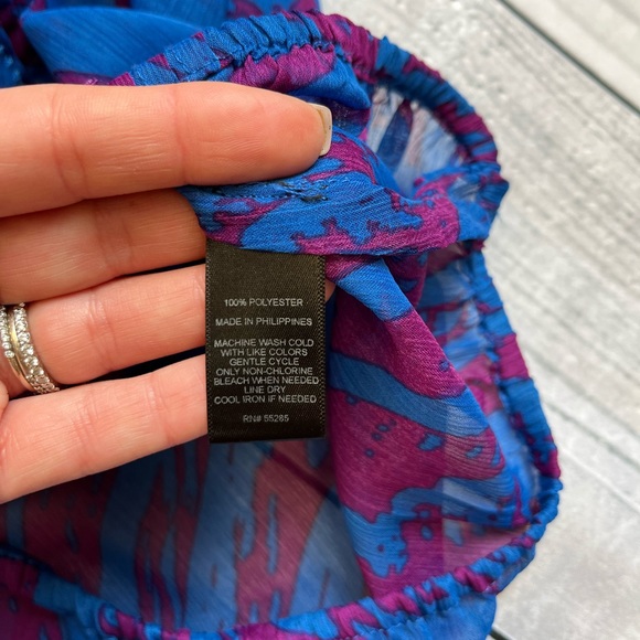 EXPRESS || Woman’s small Blue and Purple Blouse - Picture 2 of 5